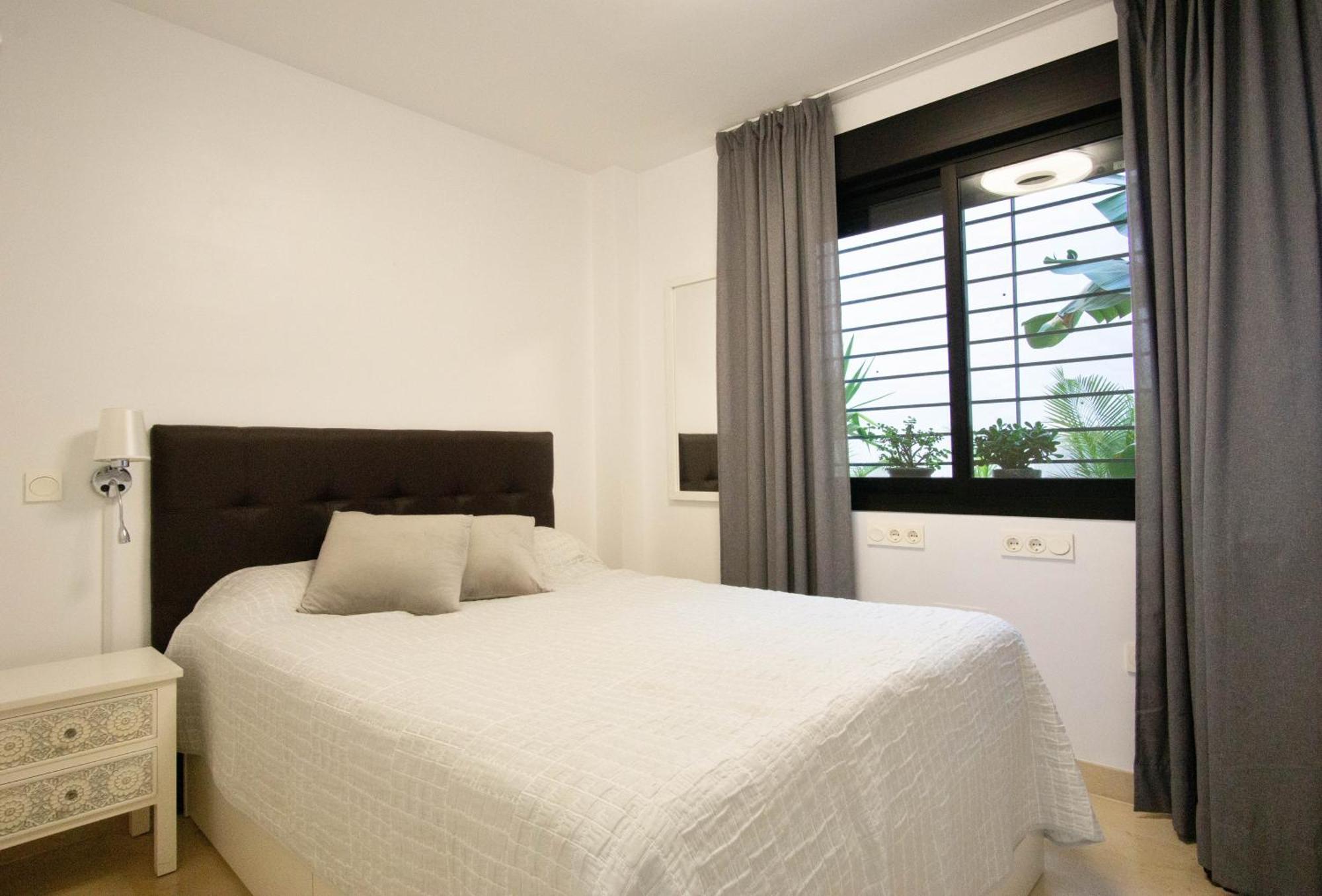 Beautiful With Stunning Sea Views And A Large Terrace! Torrox