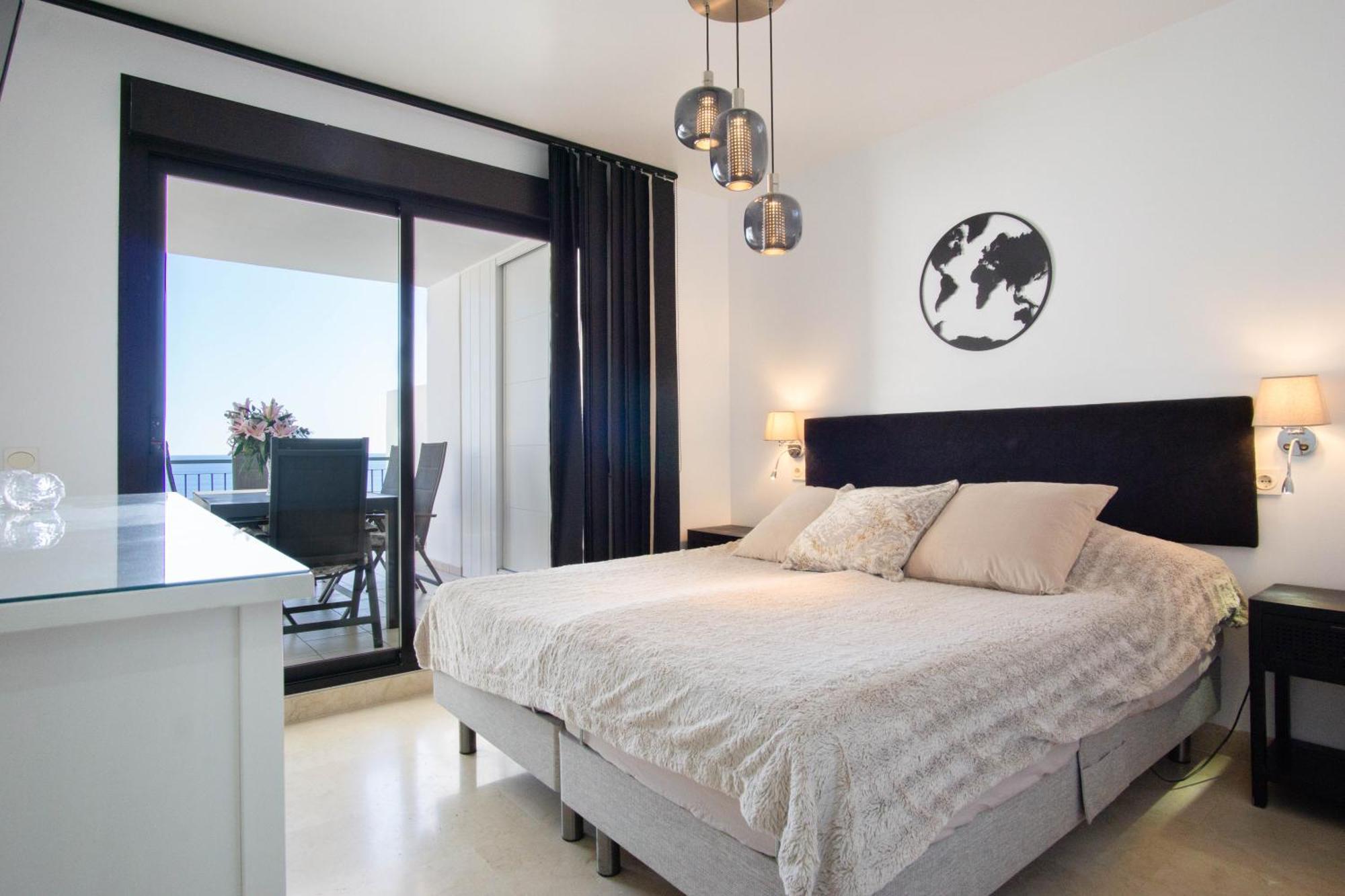 Beautiful With Stunning Sea Views And A Large Terrace! Apartment